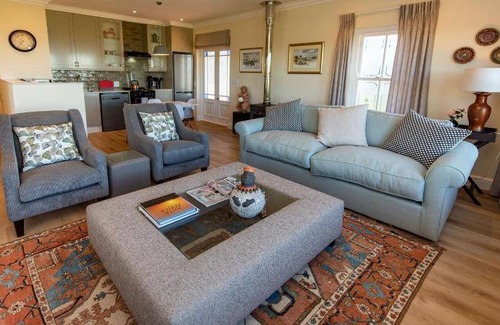 Keurboomstrand Villa | 130 m² Villa ∙ 2 bedrooms ∙ 4 guests