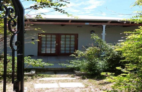 Beaufort West Bed & Breakfast | 135 m² Bed and breakfast ∙ 3 bedrooms ∙ 6 guests