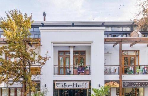 Stellenbosch Central Apartment | 135 m² Apartment ∙ 3 bedrooms ∙ 6 guests