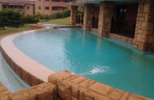 Port Edward Apartment | 136 m² Serviced apartment ∙ 3 bedrooms ∙ 6 guests