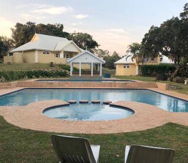 Port Edward Apartment | 139 m² Apartment ∙ 3 bedrooms ∙ 6 guests