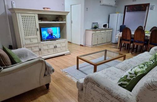 Ottery Bed & Breakfast | 14 m² Bed and breakfast ∙ 5 bedrooms ∙ 10 guests