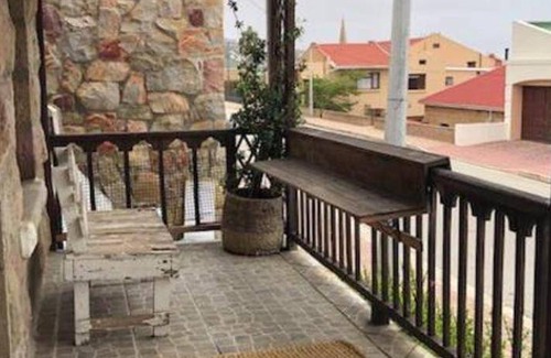 Mossel Bay House | 140 m² House ∙ 3 bedrooms ∙ 8 guests