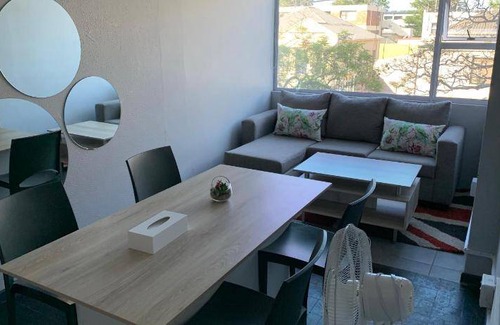 Southernwood Apartment | 150 m² Apartment ∙ 5 bedrooms ∙ 10 guests