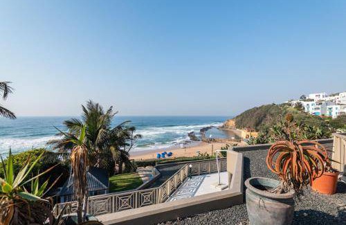Shaka's Rock House | 150 m² House ∙ 4 bedrooms ∙ 12 guests