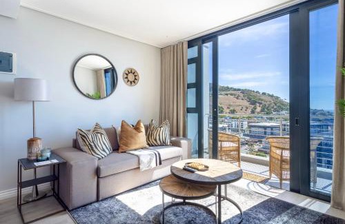 Cape Town City Centre Apartment | 16 On Bree by Stay In Luxury