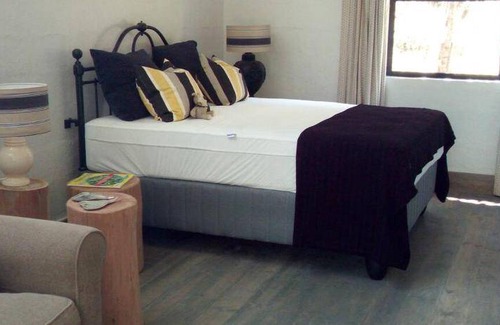 Buffalo Hills Game Reserve Apartment | 160 m² Apartment ∙ 2 bedrooms ∙ 4 guests