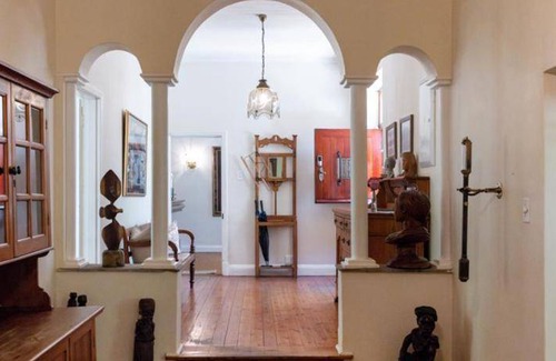 Stellenbosch House | 160 m² Farmhouse ∙ 3 bedrooms ∙ 5 guests