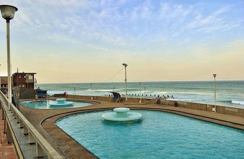 Bluff House | 160 m² House ∙ 2 bedrooms ∙ 6 guests