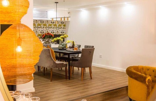 Franschhoek Apartment | 160 m² Serviced apartment ∙ 2 bedrooms ∙ 127 guests