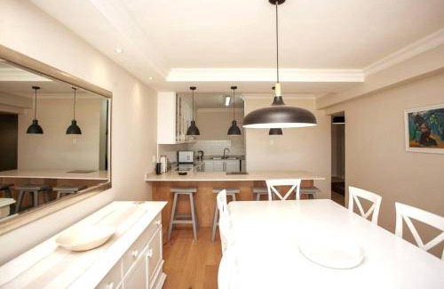 Pollok Beach Apartment | 164 m² Apartment ∙ 3 bedrooms ∙ 6 guests