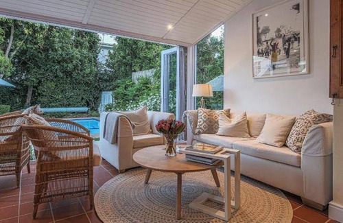 Stellenbosch Central Villa | 166 m² Villa ∙ 3 bedrooms ∙ 8 guests