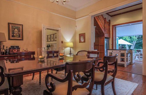 Stellenbosch Central Villa | 166 m² Villa ∙ 3 bedrooms ∙ 8 guests