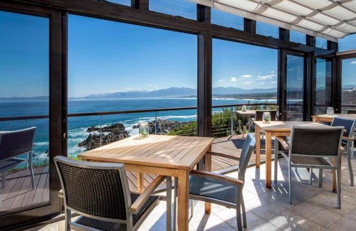 De Kelders Bed & Breakfast | 170 m² Bed and breakfast ∙ 2 bedrooms ∙ 4 guests