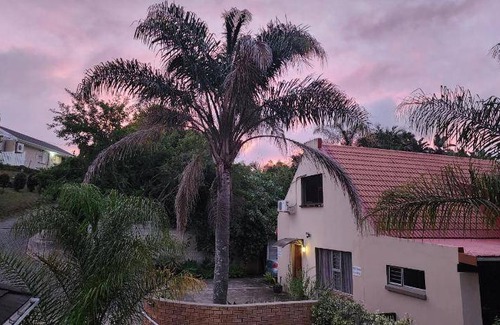 Berea House | 170 m² House ∙ 3 bedrooms ∙ 127 guests