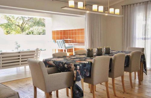 Eastcliff Bed & Breakfast | 175 m² Bed and breakfast ∙ 3 bedrooms ∙ 8 guests