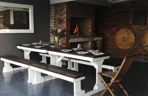 Port Elizabeth Bed & Breakfast | 18 m² Bed and breakfast ∙ 4 guests