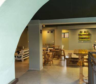 South Durban Hotel | 18 m² Motel ∙ 4 guests