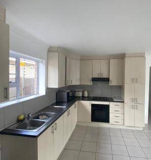 Port Elizabeth Apartment | 18 m² Serviced apartment ∙ 2 guests