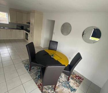 Port Elizabeth Apartment | 18 m² Serviced apartment ∙ 2 guests