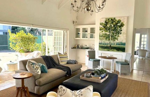 Greater Johannesburg Metropolitan Area Bed & Breakfast | 180 m² Bed and breakfast ∙ 2 guests