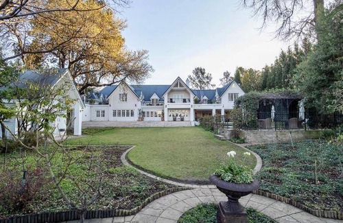 Greater Johannesburg Metropolitan Area Bed & Breakfast | 180 m² Bed and breakfast ∙ 2 guests