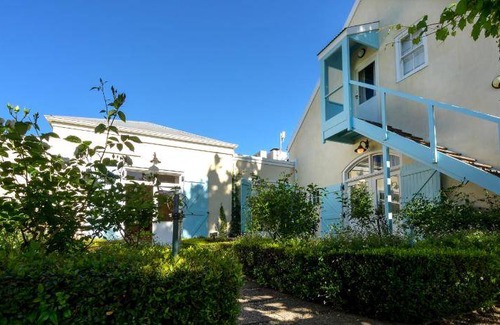 Franschhoek Bed & Breakfast | 180 m² Bed and breakfast ∙ 3 bedrooms ∙ 6 guests