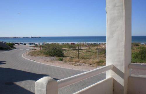 Paternoster House | 180 m² House ∙ 3 bedrooms ∙ 6 guests
