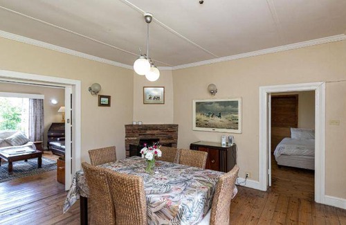 Katberg House | 180 m² House ∙ 4 bedrooms ∙ 9 guests