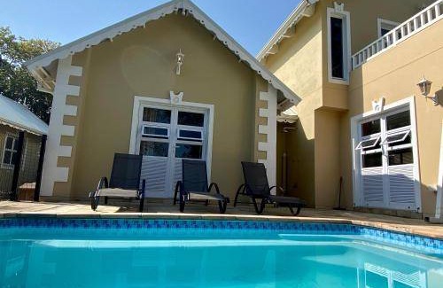 Port Edward Villa | 180 m² Villa ∙ 3 bedrooms ∙ 6 guests