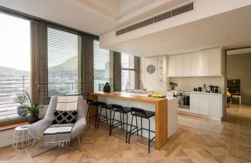 Cape Town City Centre Apartment | #1803 Cartwright - Simply Spectacular