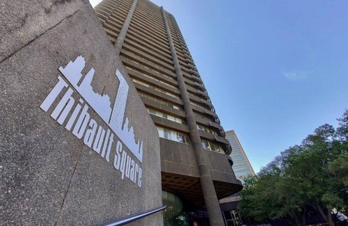 Cape Town City Centre Apartment | 1819 at one thibault apt