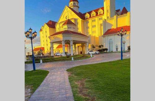 Pollok Beach Apartment | 186 m² Apartment ∙ 2 bedrooms ∙ 6 guests