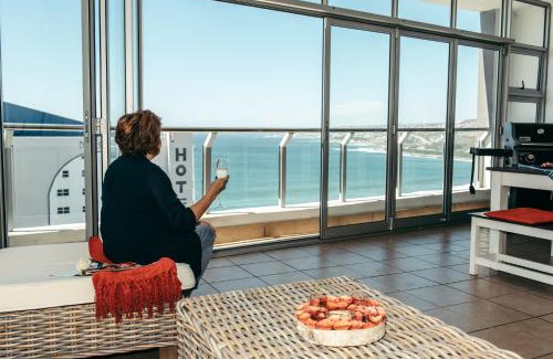 Mossel Bay Apartment | 2-bedroom Sea View Apartments