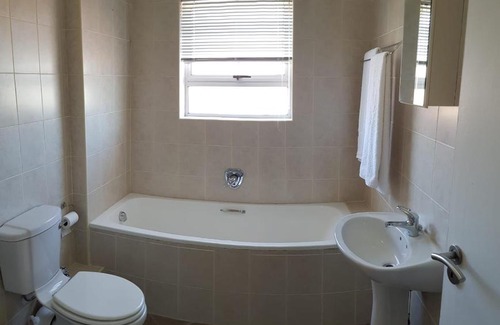Hermanus Apartment | 2 Onrus Close
