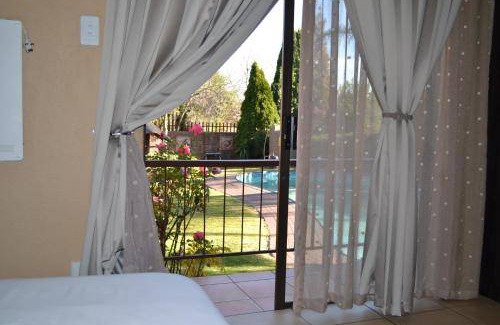 Emalahleni Bed & Breakfast | 20 m² Bed and breakfast ∙ 3 guests