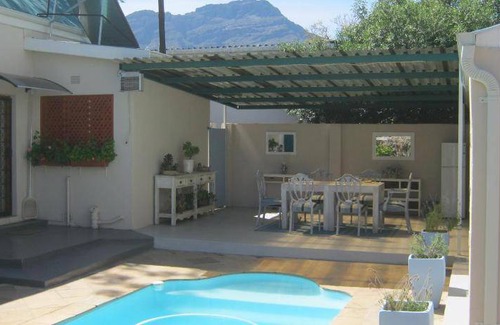 Ladismith Bed & Breakfast | 20 m² Bed and breakfast ∙ 2 guests