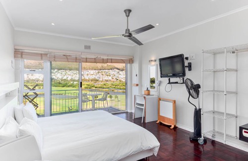 Mouille Point Apartment | 20 m² Studio flat ∙ 1 bedroom ∙ 2 guests