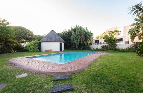 Ballito Apartment | 200 m² Apartment ∙ 4 bedrooms ∙ 8 guests