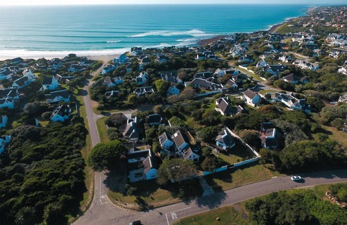 Saint Francis Bay Bed & Breakfast | 200 m² Bed and breakfast ∙ 2 bedrooms ∙ 5 guests