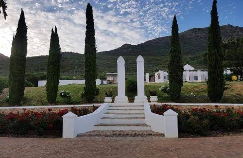 Tulbagh House | 200 m² Farmhouse ∙ 3 bedrooms ∙ 8 guests