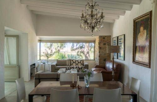 Bergrivier House | 200 m² Farmhouse ∙ 4 bedrooms ∙ 8 guests