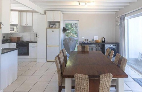 Cape Saint Francis House | 200 m² House ∙ 3 bedrooms ∙ 6 guests