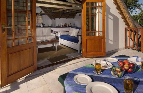 Voelklip House | 200 m² House ∙ 2 bedrooms ∙ 4 guests