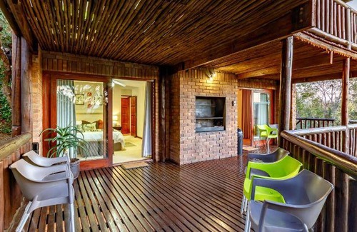 Hazyview Cabin | 200 m² Lodge ∙ 6 bedrooms ∙ 12 guests