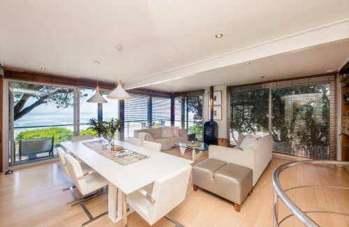 Clifton Villa | 200 m² Villa ∙ 3 bedrooms ∙ 6 guests