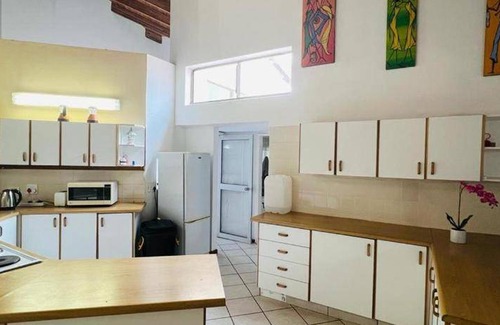 Port Edward Bed & Breakfast | 21 m² Bed and breakfast ∙ 4 bedrooms ∙ 14 guests
