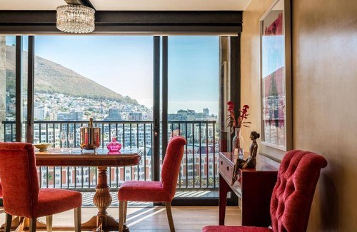 Silo District Hotel | 211 m² Hotel ∙ 2 bedrooms ∙ 4 guests