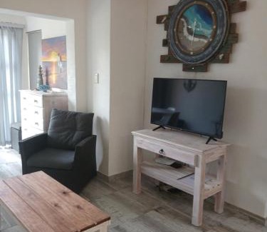 Doonside Apartment | 22 Key Largo
