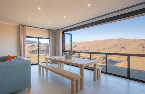 Dullstroom Apartment | 220 m² Apartment ∙ 2 bedrooms ∙ 6 guests